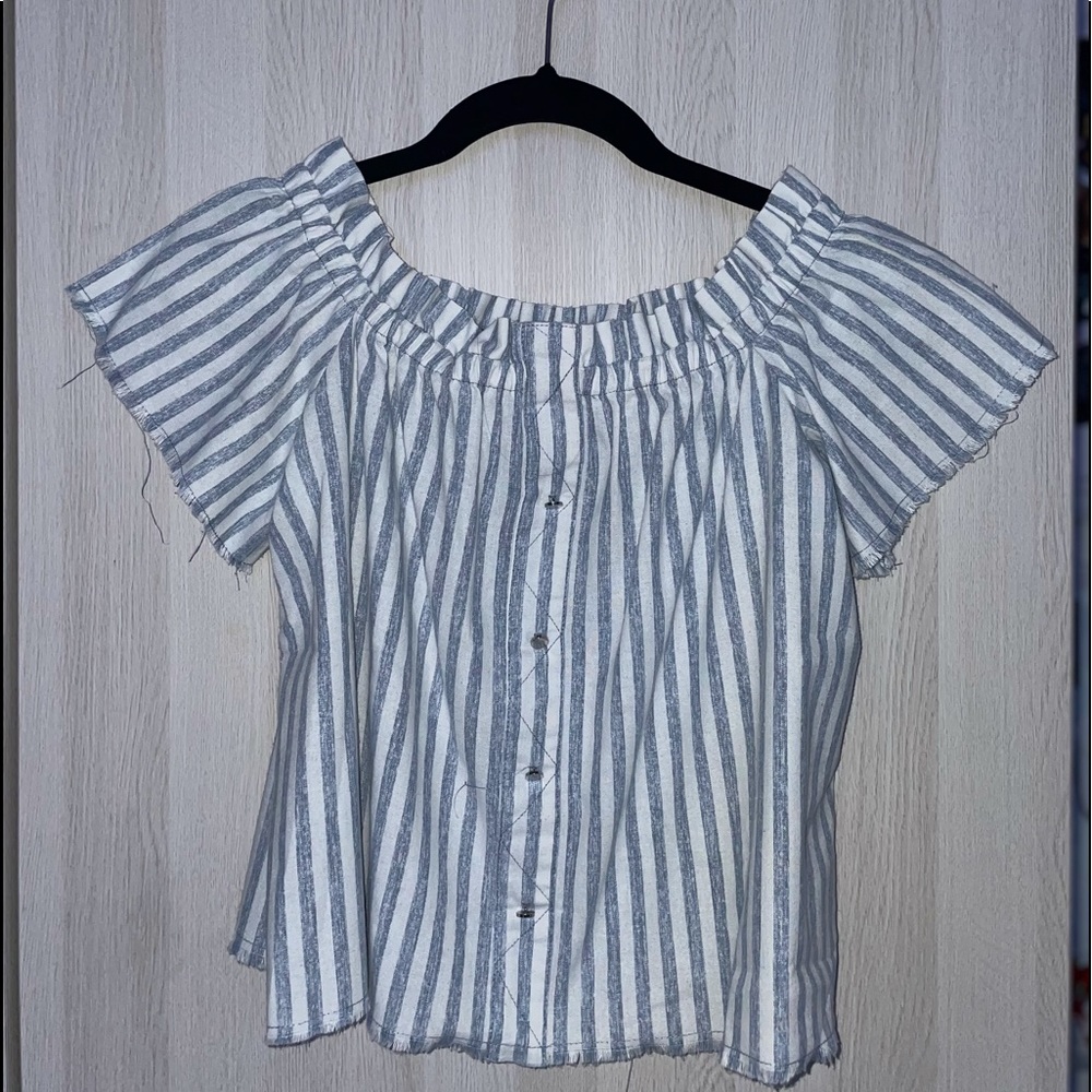 FATE by LFD striped of the shoulder shirt